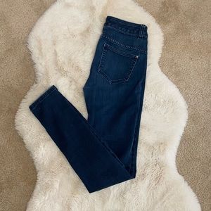 Victoria’s Secret Mid Rise Jeans 2